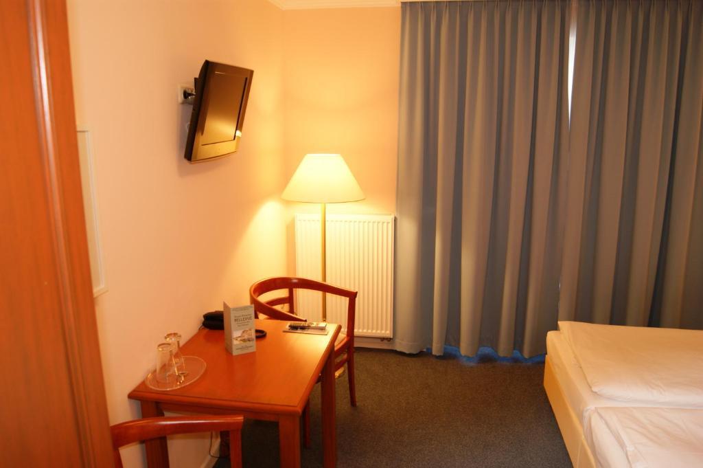 Hotel Pension Bellevue Бад-Доберан Номер фото