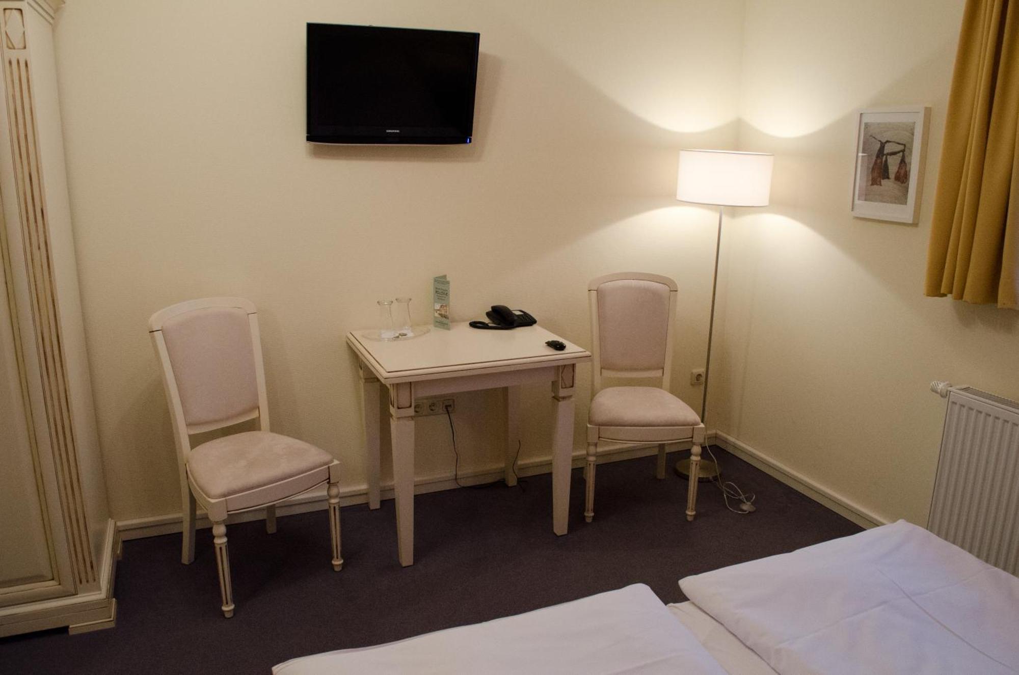 Hotel Pension Bellevue Бад-Доберан Номер фото
